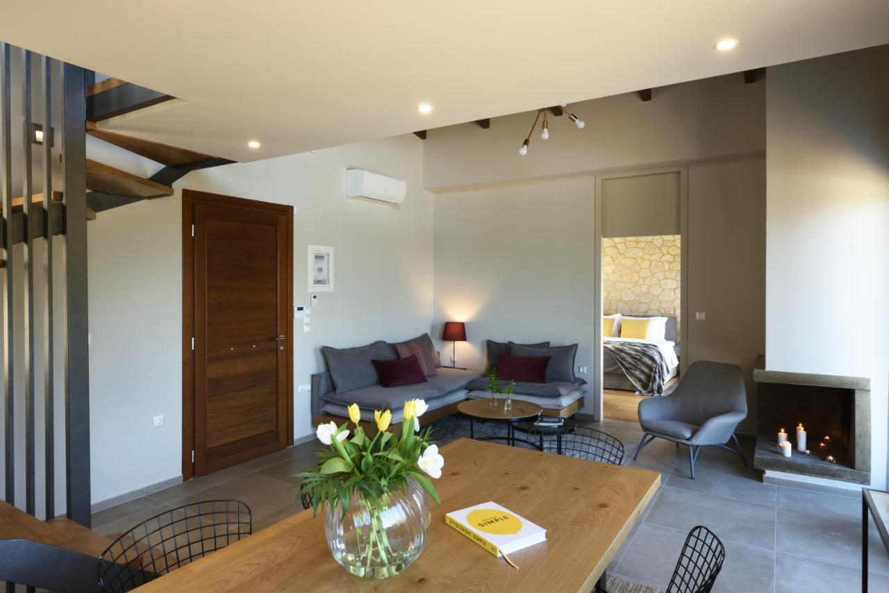 Amfikleia Chalet By Relax In Greece Buitenkant foto